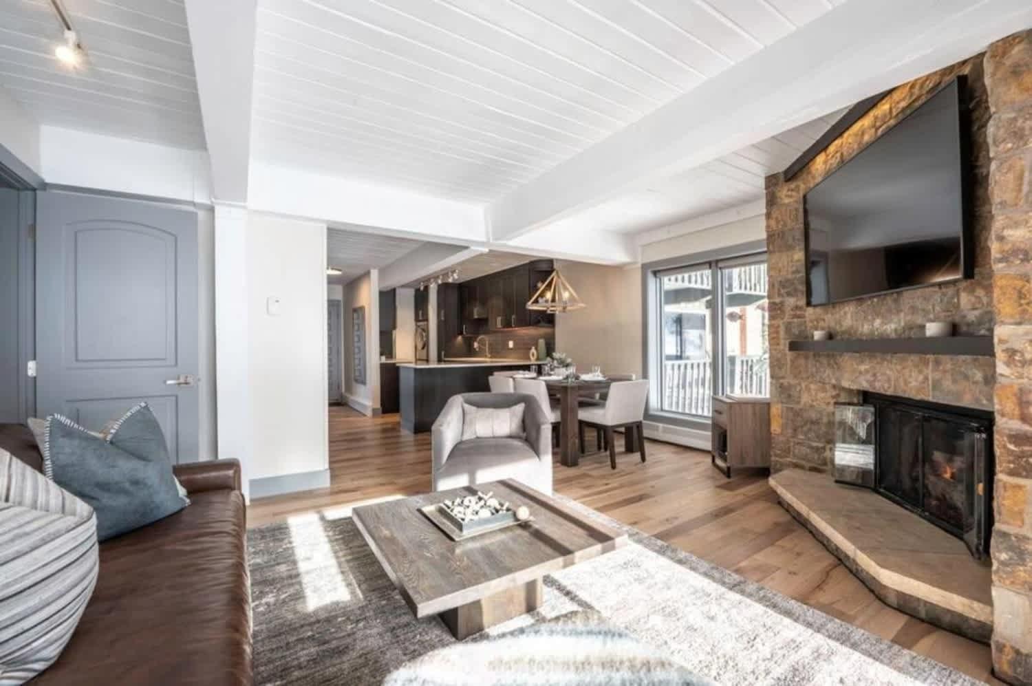 Renovated 2 Bedroom Condo W Hot Tub -Mountain Views! Snowmass Village Dış mekan fotoğraf